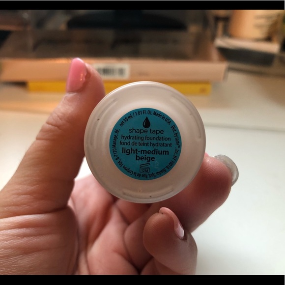 Tarte foundation - Picture 3 of 4